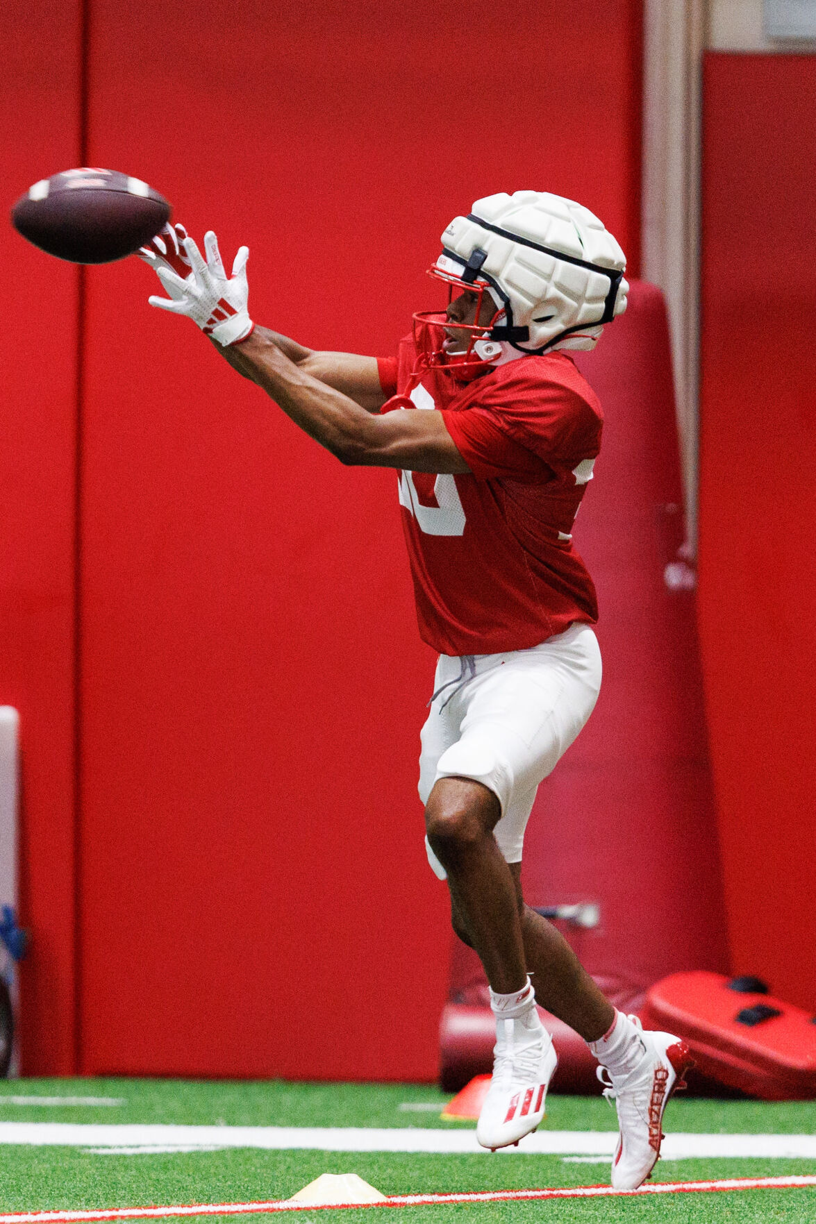 081225-owh-spo-huskerfb-31.JPG